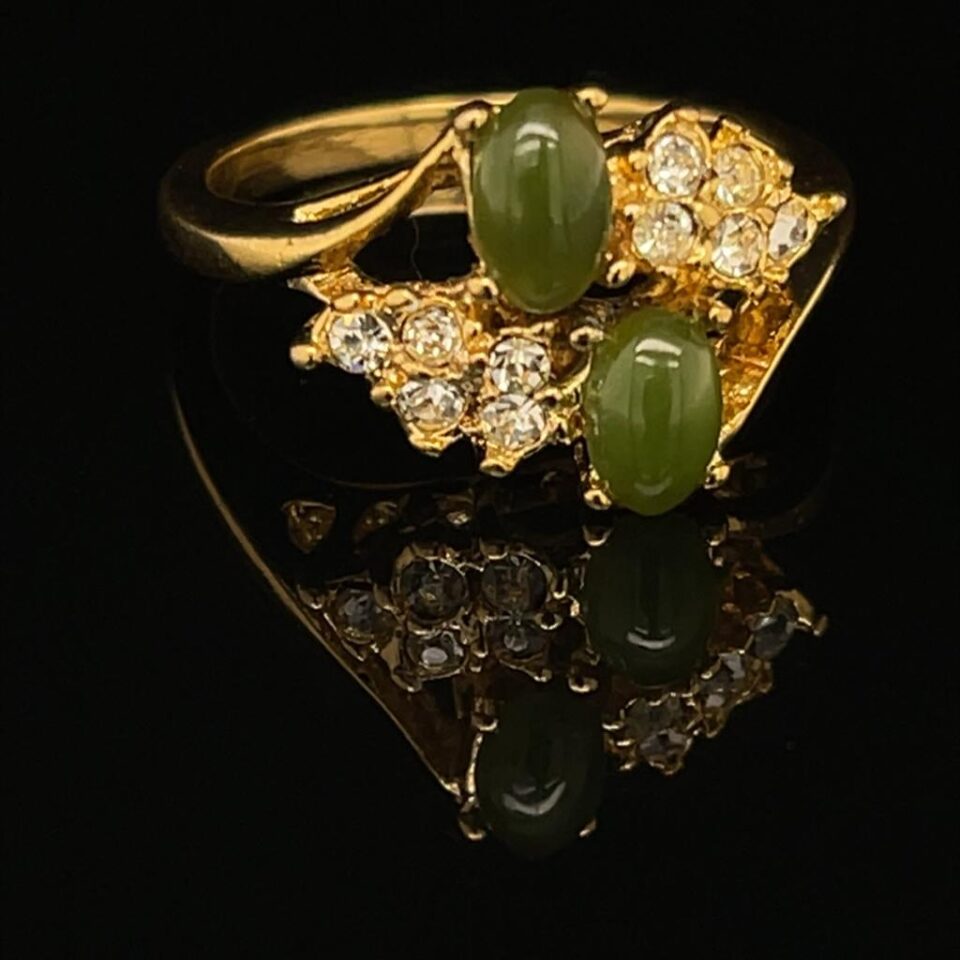 Diamond and Jade Ring 3.6grams
